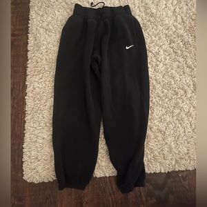 Nike fleece sweatpants